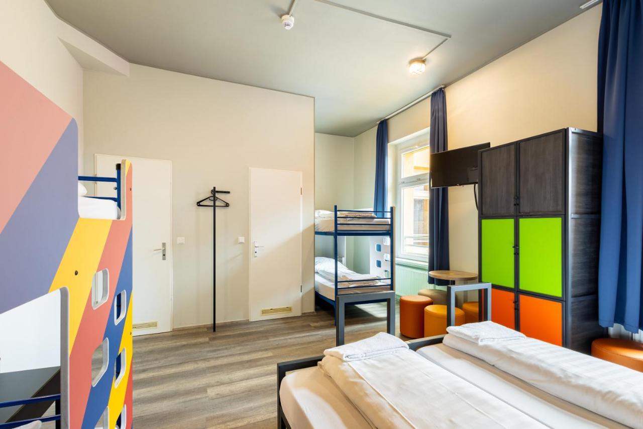Hotel A&o Hauptbahnhof 2*